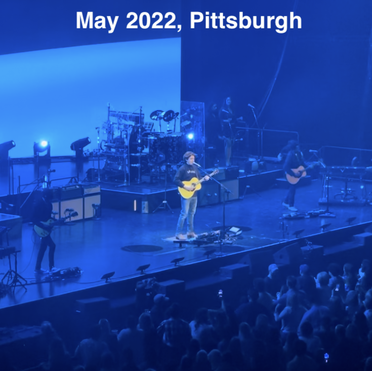 John Mayer concert photo